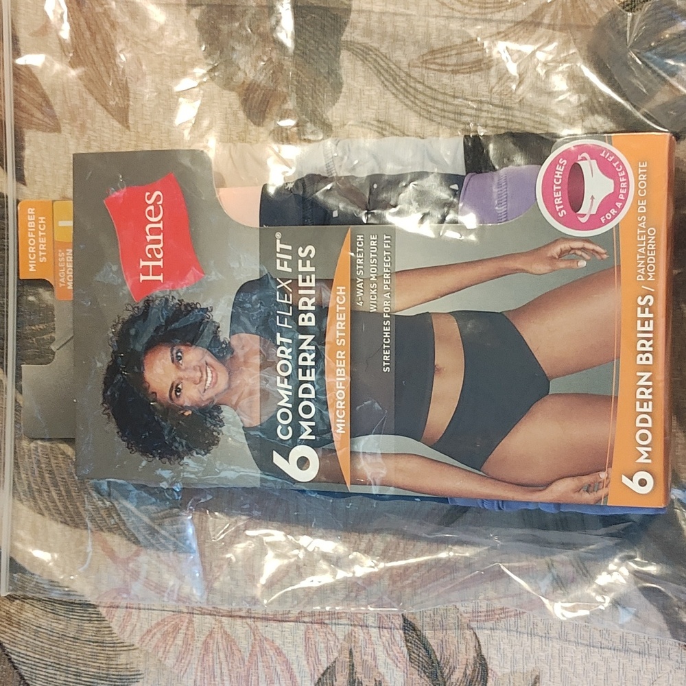 Hanes Comfort Flex Fit Briefs - Assorted Colors - Picture 12 of 12